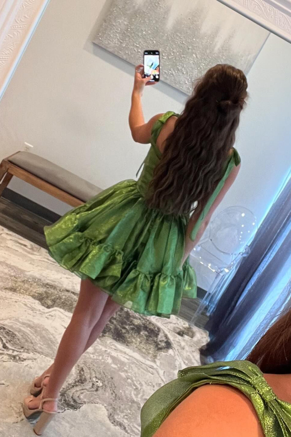 A-Line Kelly Green Short Homecoming Dress with Bow – BIZTUNNEL