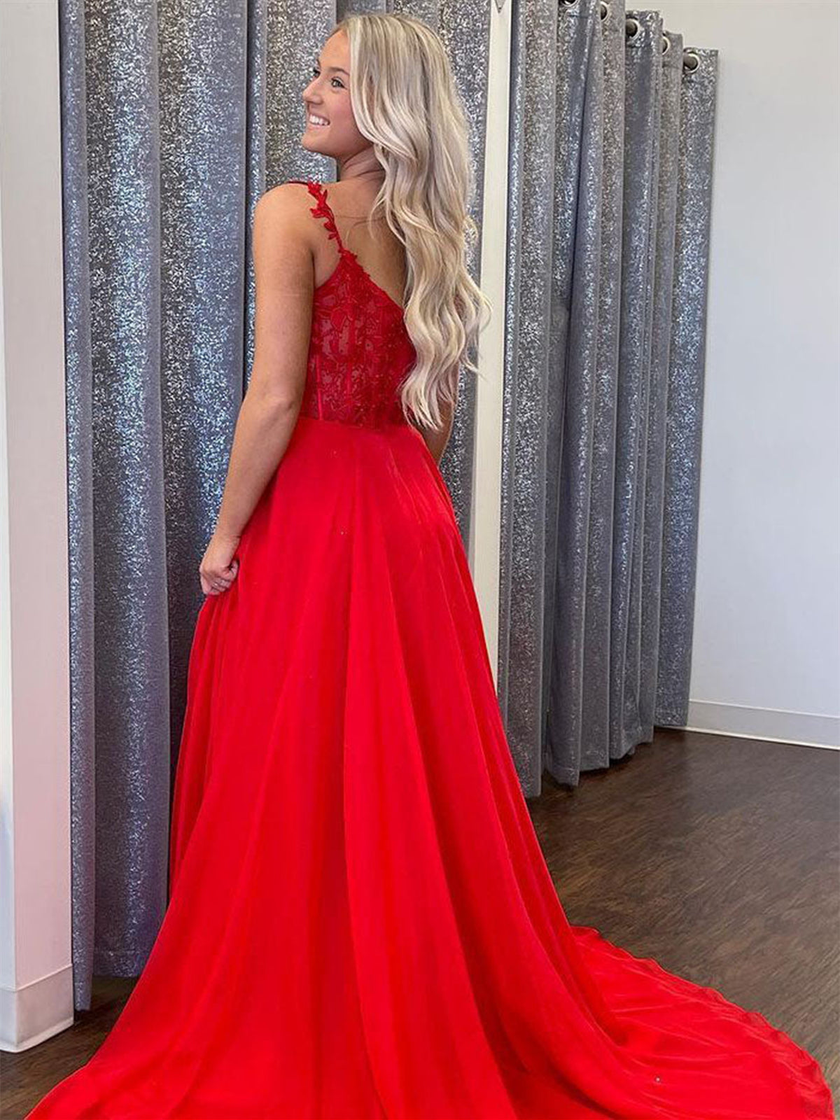 A-line V Neck Lace Long Prom Dresses with Slit Red Chiffon Evening Gowns A-line V Neck Lace Long Prom Dresses with Slit Red Chiffon Evening Gowns