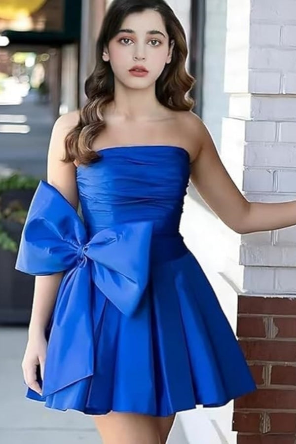 Chic Short Homecoming Dresses A-line Sleeveless Strapless Ruched Lace BIZTUNNEL Chic Short Homecoming Dresses A-line Sleeveless Strapless Ruched Lace BIZTUNNEL