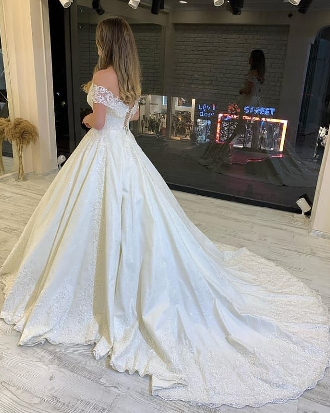 princess polly baby blue dress Lace Sweetheart Off-Shoulder Wedding Dress VW2605 with Slit – Viniodress main image 0
