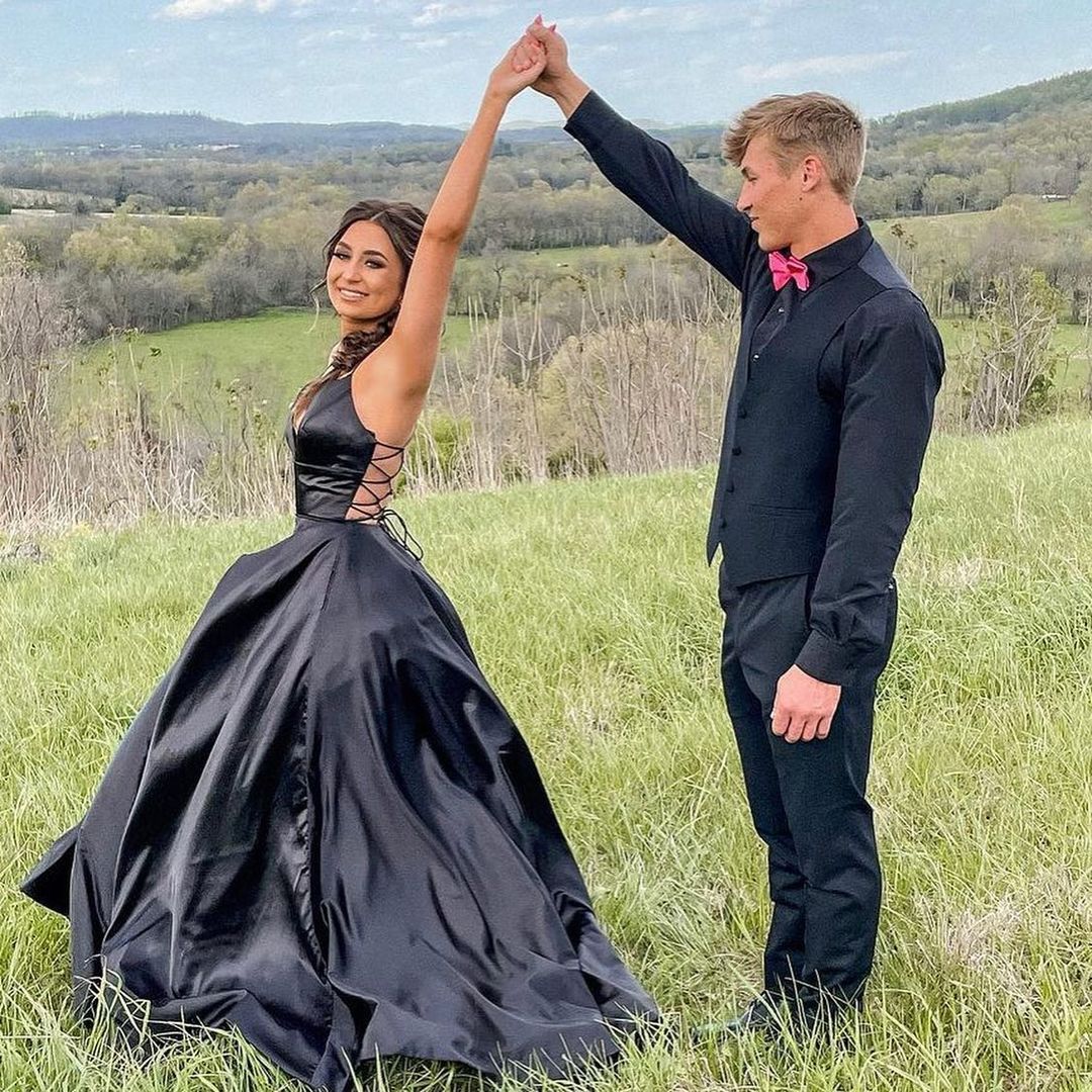 Elegant Black A-line V-neck Long Prom Dresses with Pockets Elegant Black A-line V-neck Long Prom Dresses with Pockets