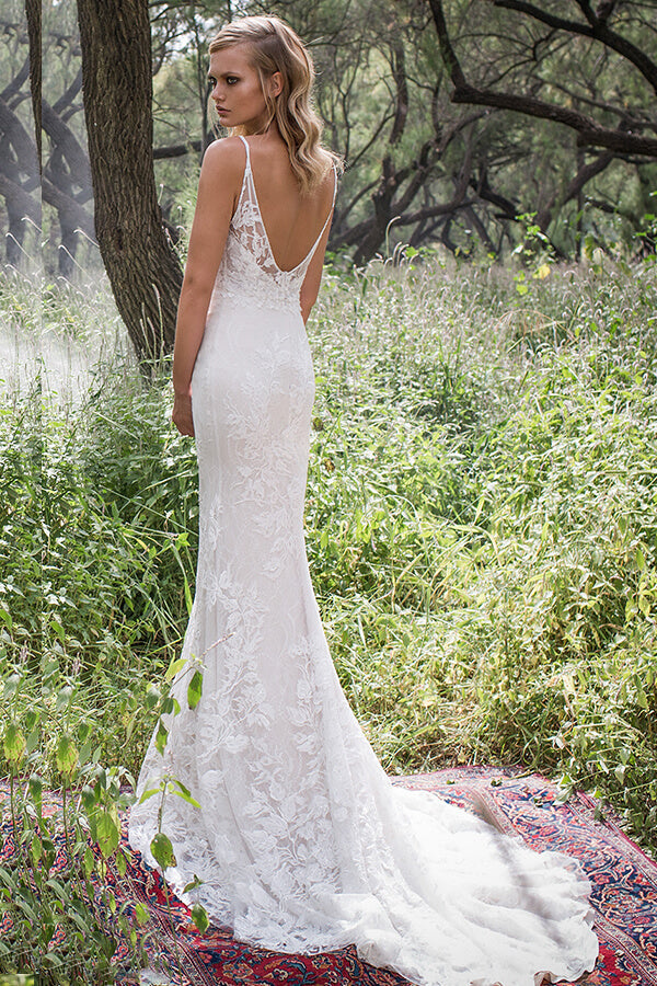Elegant Long Mermaid Spaghetti Strap Lace Backless Wedding Dress Elegant Long Mermaid Spaghetti Strap Lace Backless Wedding Dress