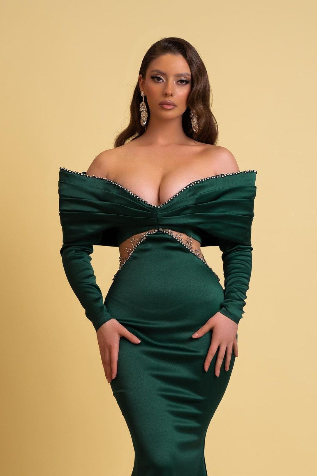 Dark Green Off-the-Shoulder Long Velvet Mermaid Evening Dresses Dark Green Off-the-Shoulder Long Velvet Mermaid Evening Dresses