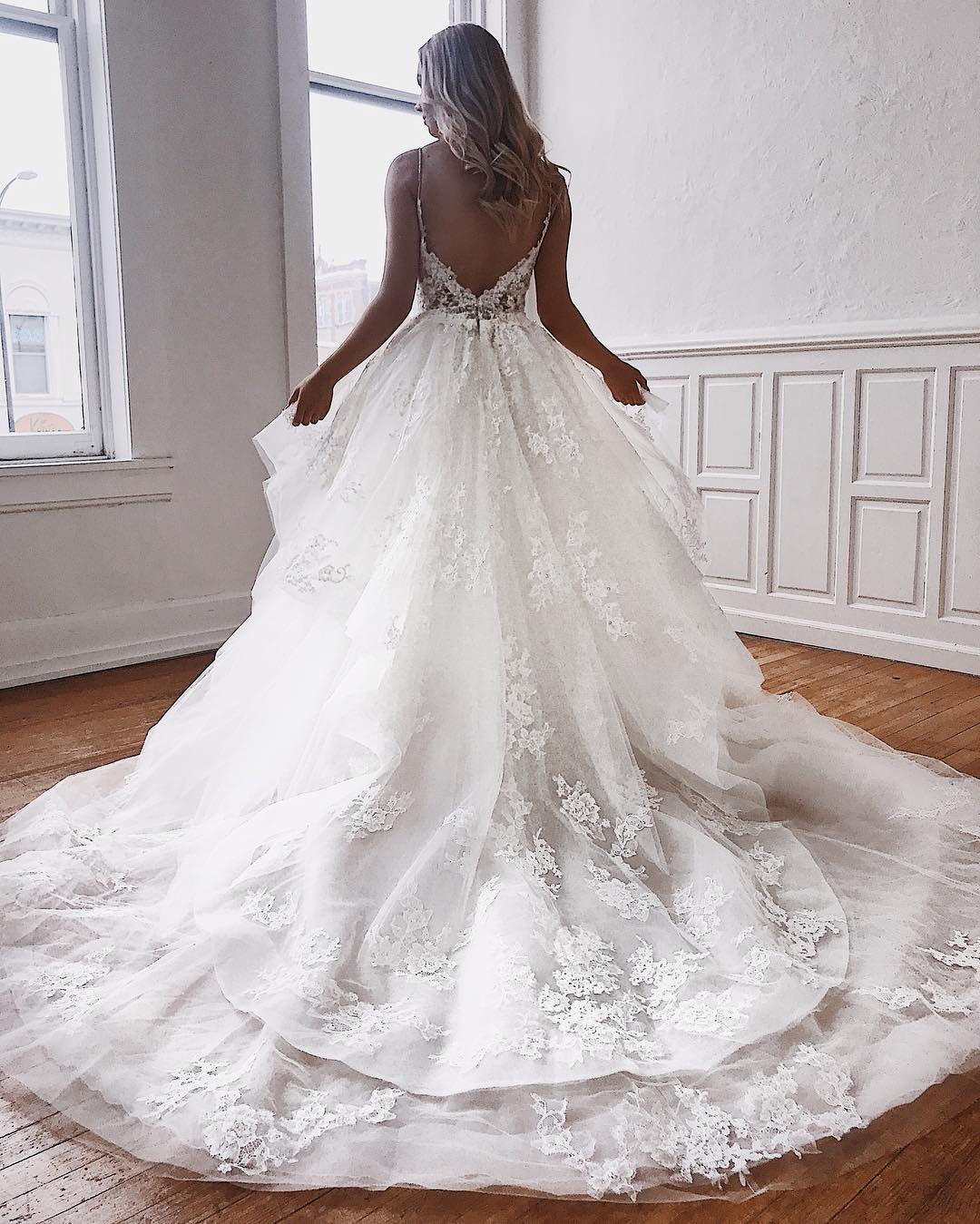 2000s clubbing dress A line Spaghetti Straps Lace Appliques Bohemian Wedding Dress QW2212 – SQOSA main image 1