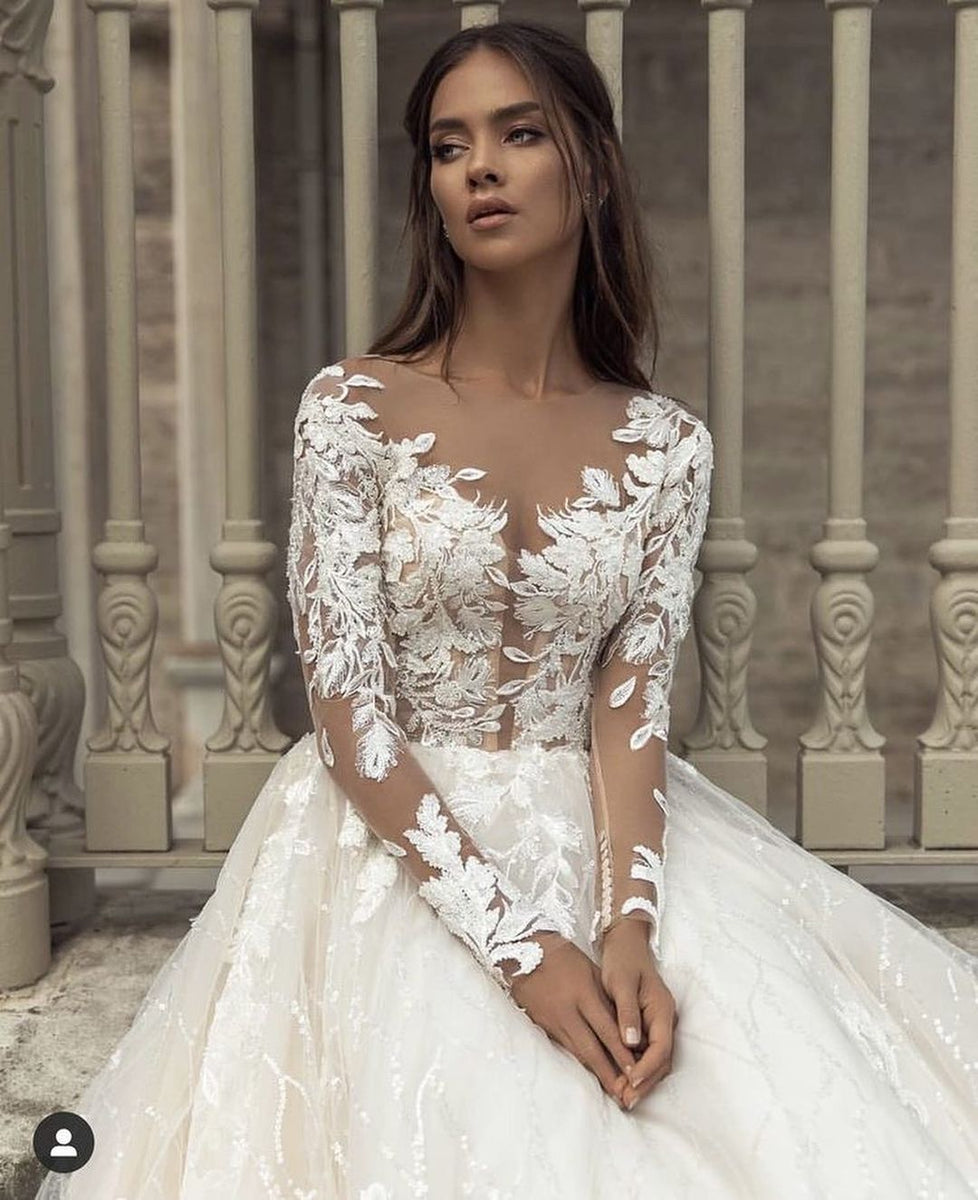 Elegant Bateau Long Sleeve A-Line Floor-length Wedding Dress With Appliques Lace