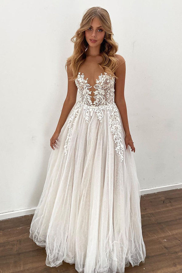 Beautiful A-Line Bateau Floor-length Tulle Wedding Dress With Appliques Lace and Pearls