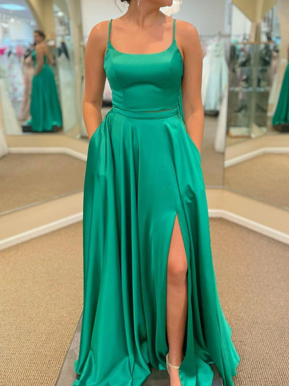 Weitese Dress Simple Long A-line Satin Open Back Graduation Prom Dresses with Slit main image 1
