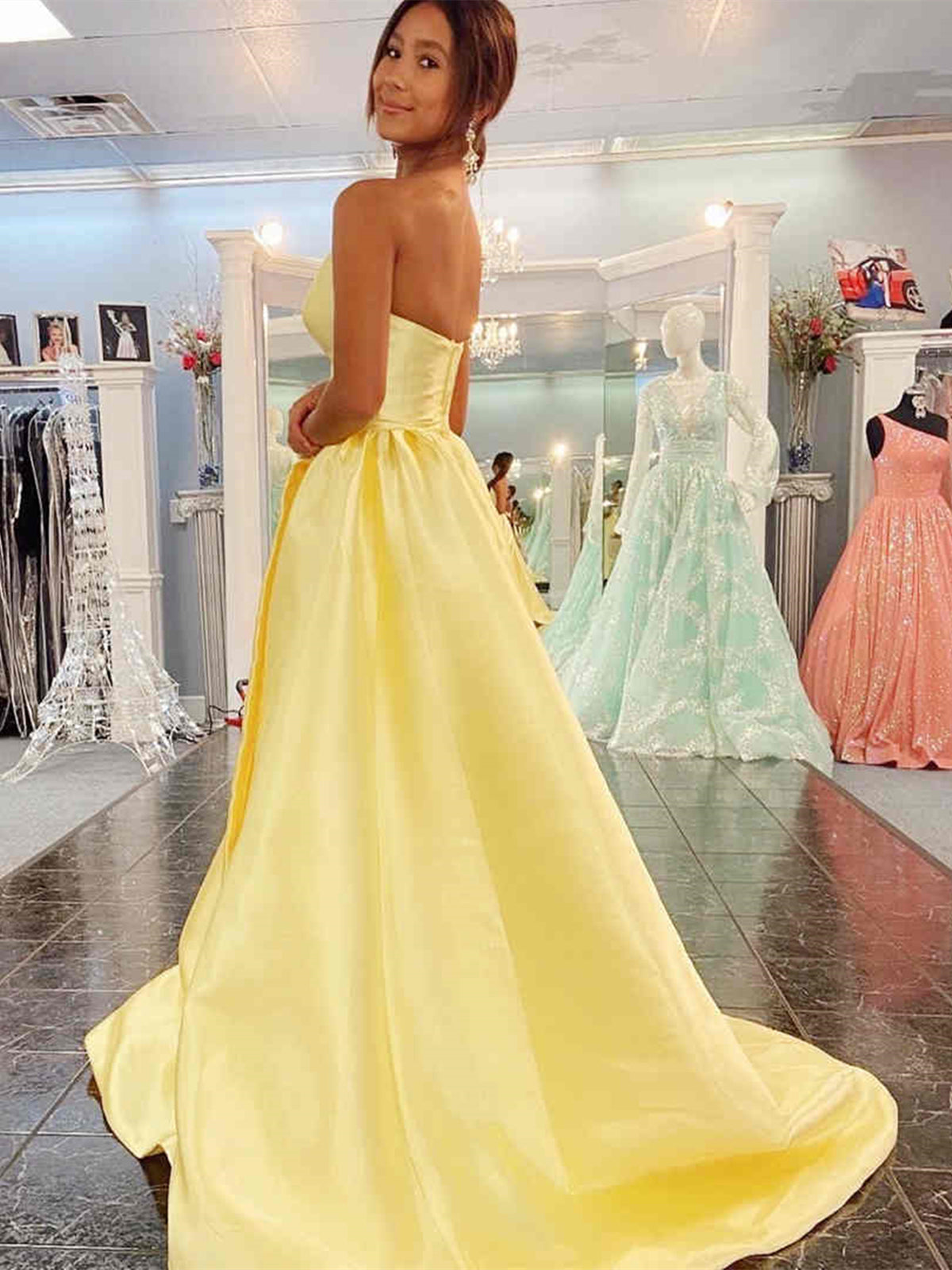 Long A-line Sweetheart Backless Satin Prom Dress Yellow Formal Graduat –  BIZTUNNEL