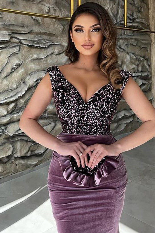 Long Mermaid V-Neck Velvet Prom Dress with Glitter
