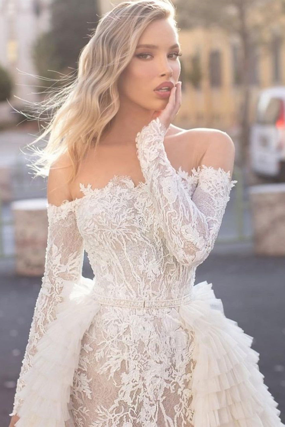 Long Sleeves Off the Shoulder Mermaid Wedding Dress With Train Long Sleeves Off the Shoulder Mermaid Wedding Dress With Train