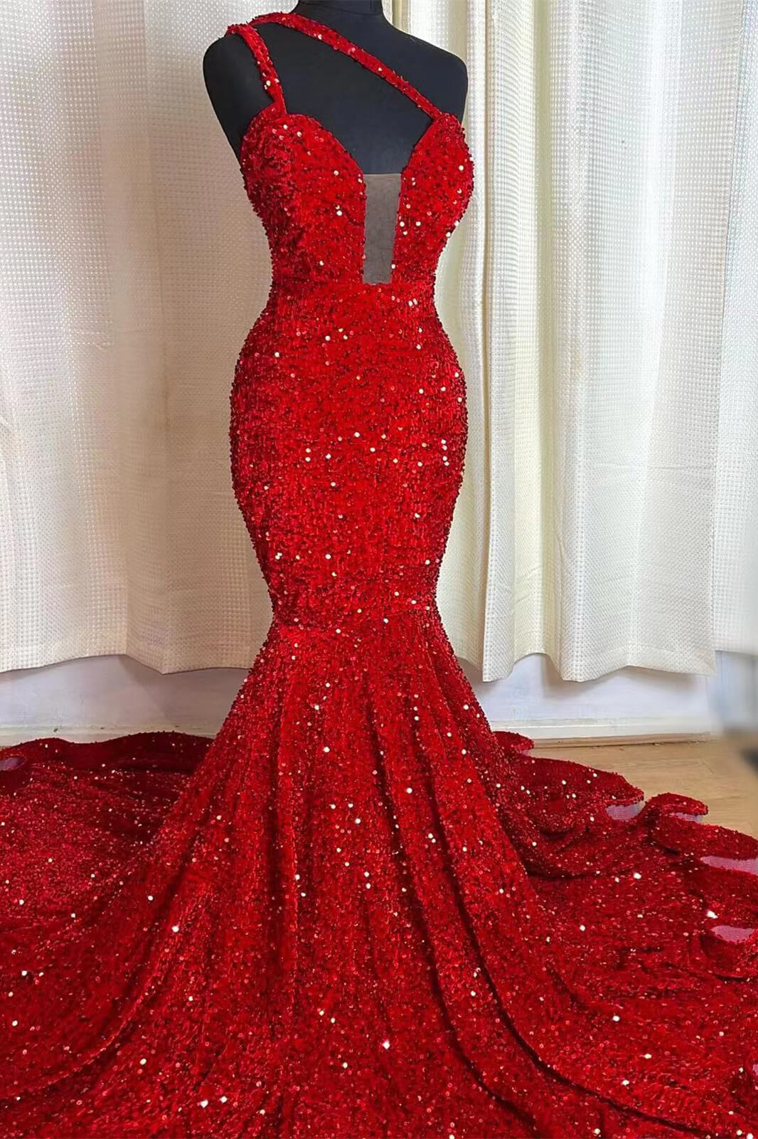 One Shoulder Sleeveless Mermaid Prom Dress with A Sweetheart Neckline