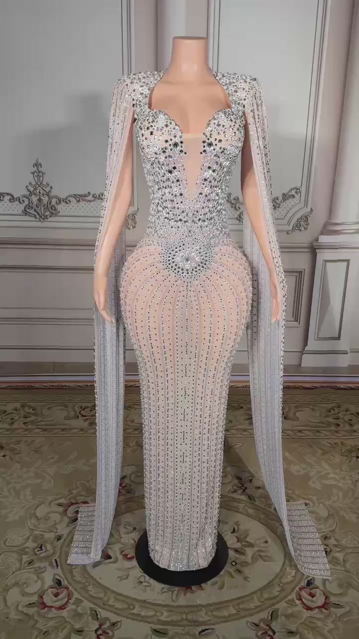 Elegant Tulle Sleeveless Long Prom Dress with Diamonds – BIZTUNNEL