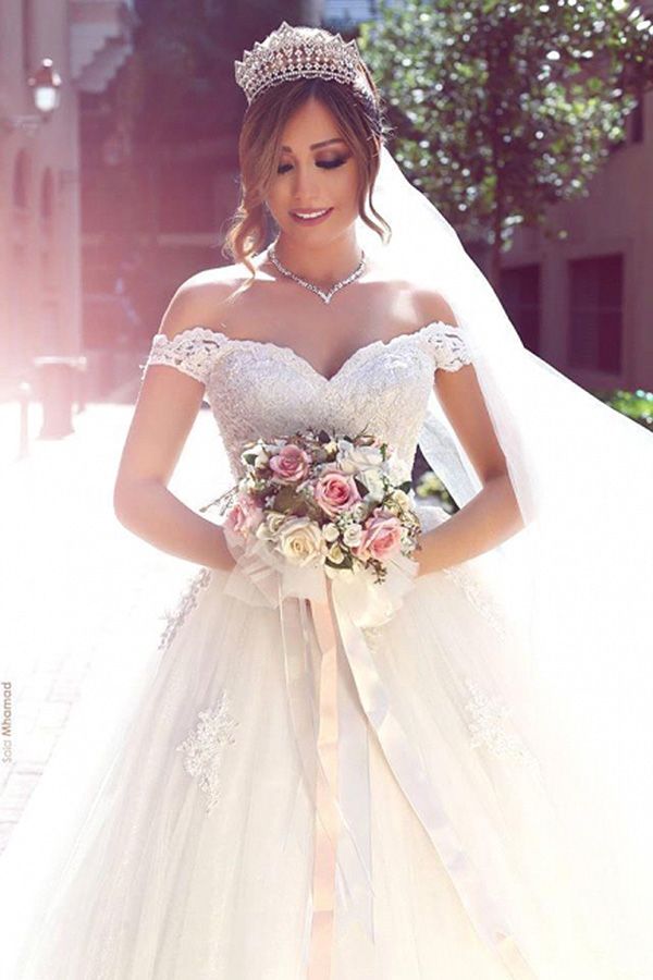 long sleeve lace dress wedding Claire Pettibone Trellis Long Sleeve in A-Line Silhouette Wedding Gown