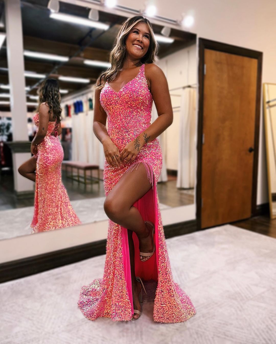 Sparkling Long Mermaid Spaghetti Straps Sequin Prom Dress Sleeveless w –  BIZTUNNEL