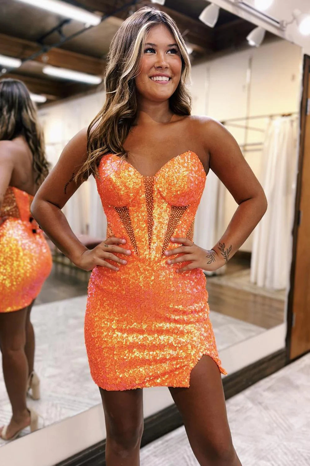 Sparkly Orange Corset Sweetheart Tight Short Homecoming Dress with Slit Sparkly Orange Corset Sweetheart Tight Short Homecoming Dress with Slit