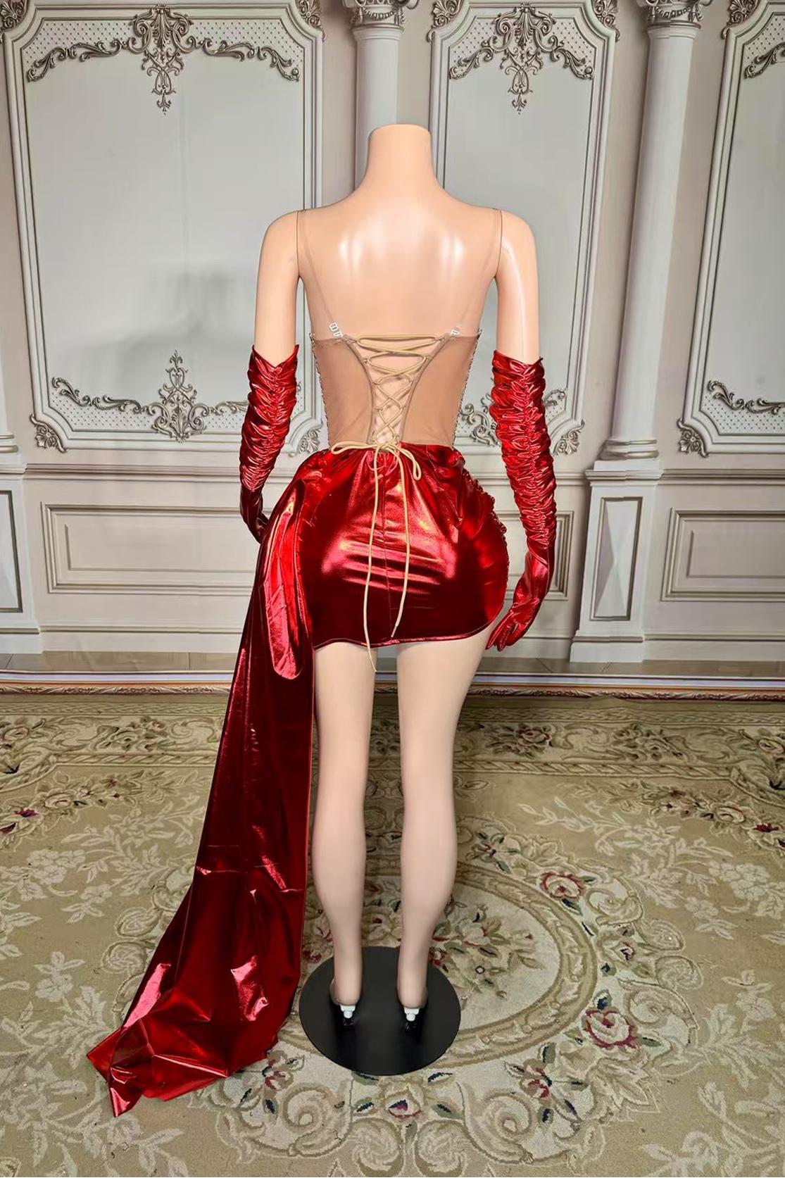 Stunning Sweetheart Sheath Mini Homecoming Dress with Diamonds