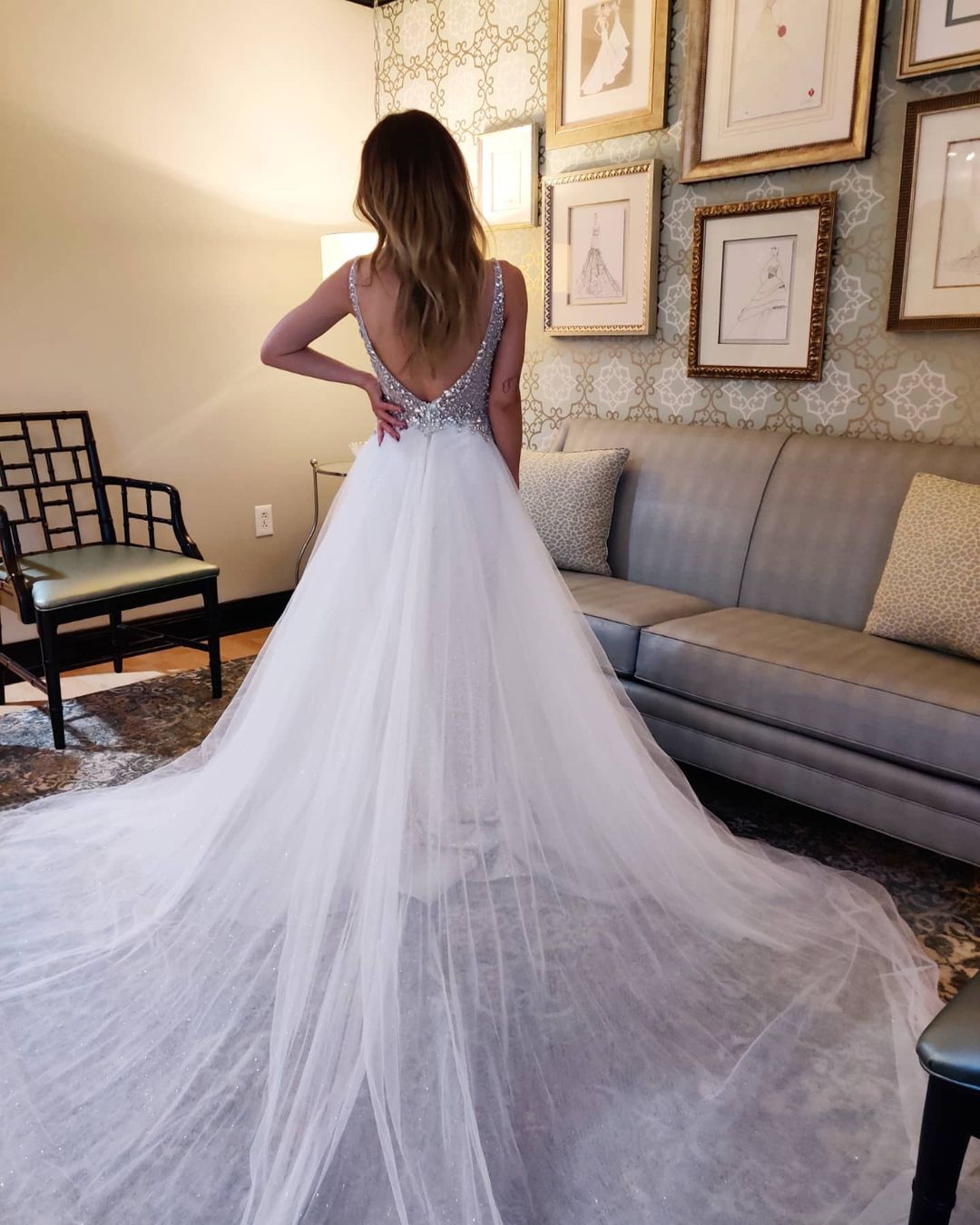 Vintage A-Line V-neck Tulle Open Back Wedding Dress BIZTUNNEL Vintage A-Line V-neck Tulle Open Back Wedding Dress BIZTUNNEL