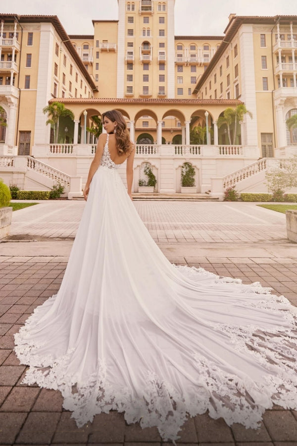 White Long A-line V-neck Chiffon Lace Backless Wedding Dresses with Slit White Long A-line V-neck Chiffon Lace Backless Wedding Dresses with Slit