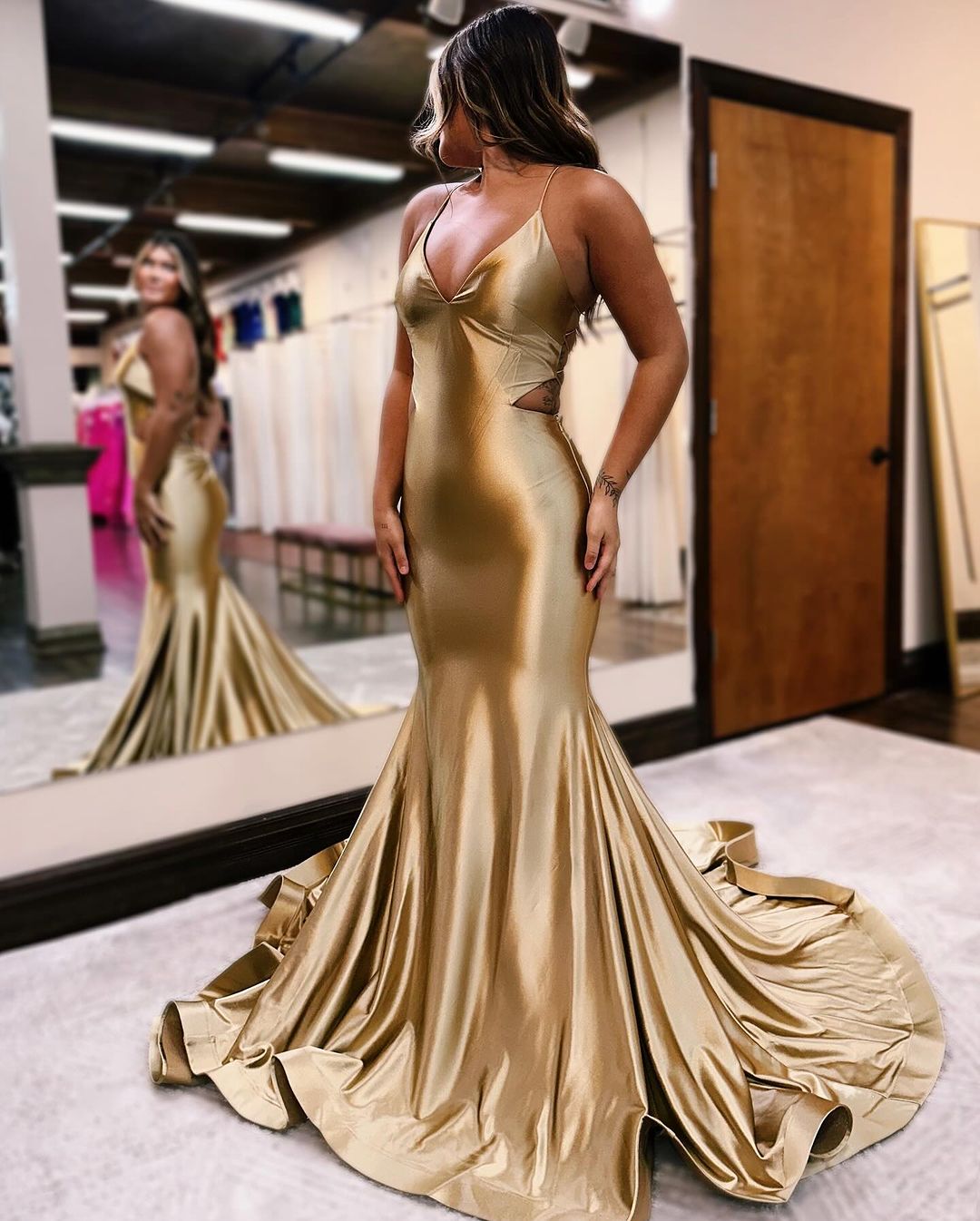 Elegant Long Mermaid V-neck Backless Formal Prom Dresses Elegant Long Mermaid V-neck Backless Formal Prom Dresses