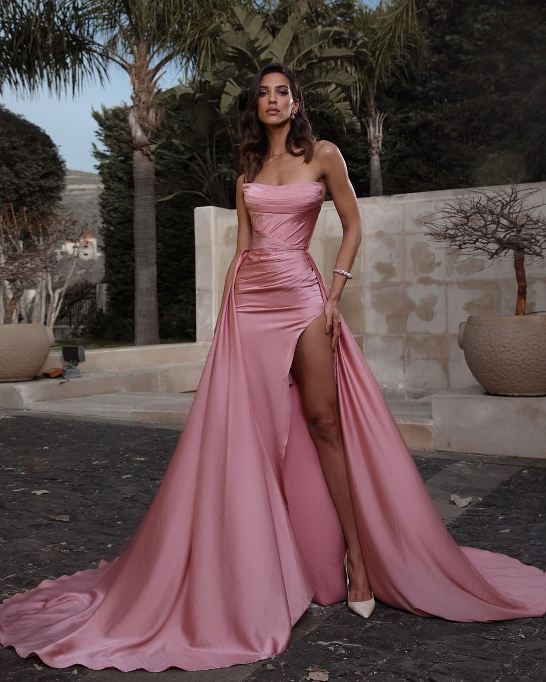 Pink Strapless Sleeveless Slit Prom Dress With Detachable Skirt:
