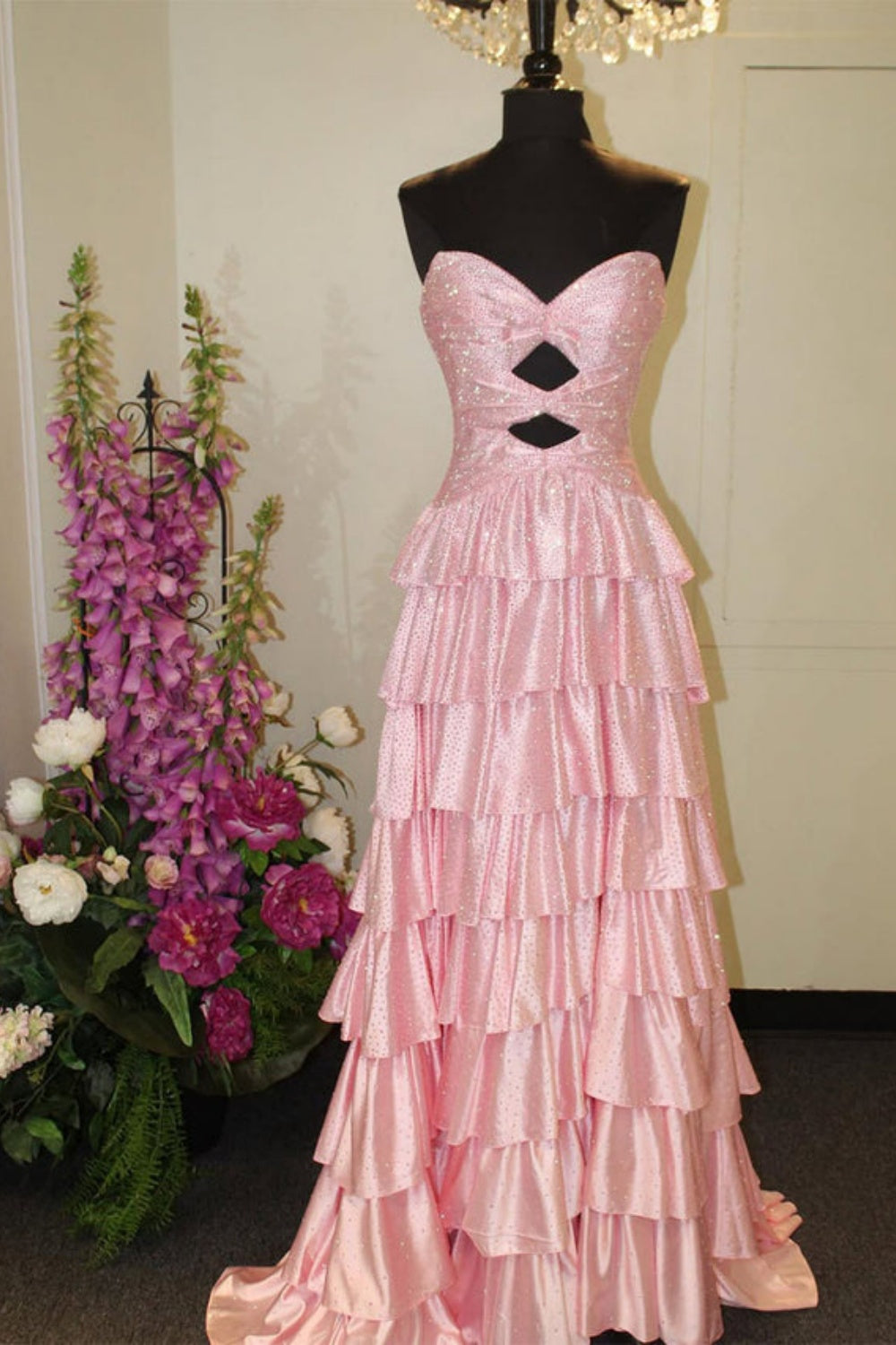 Biztunnel A-line Strapless Ruffled Long Sleeveless Sweetheart Prom Dress with Split