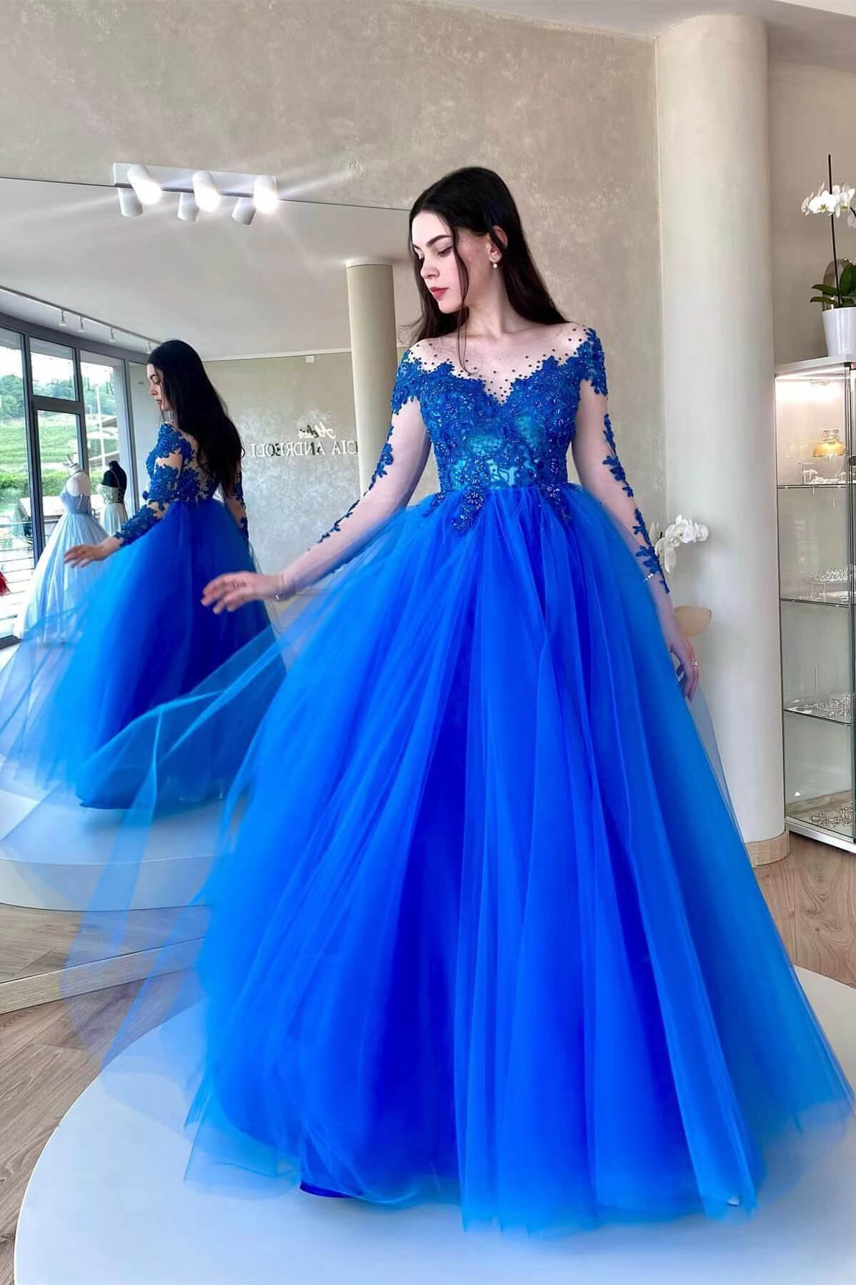 Biztunnel Amazing Blue Tulle Illusion Sleeves Evening Dress with Appliques