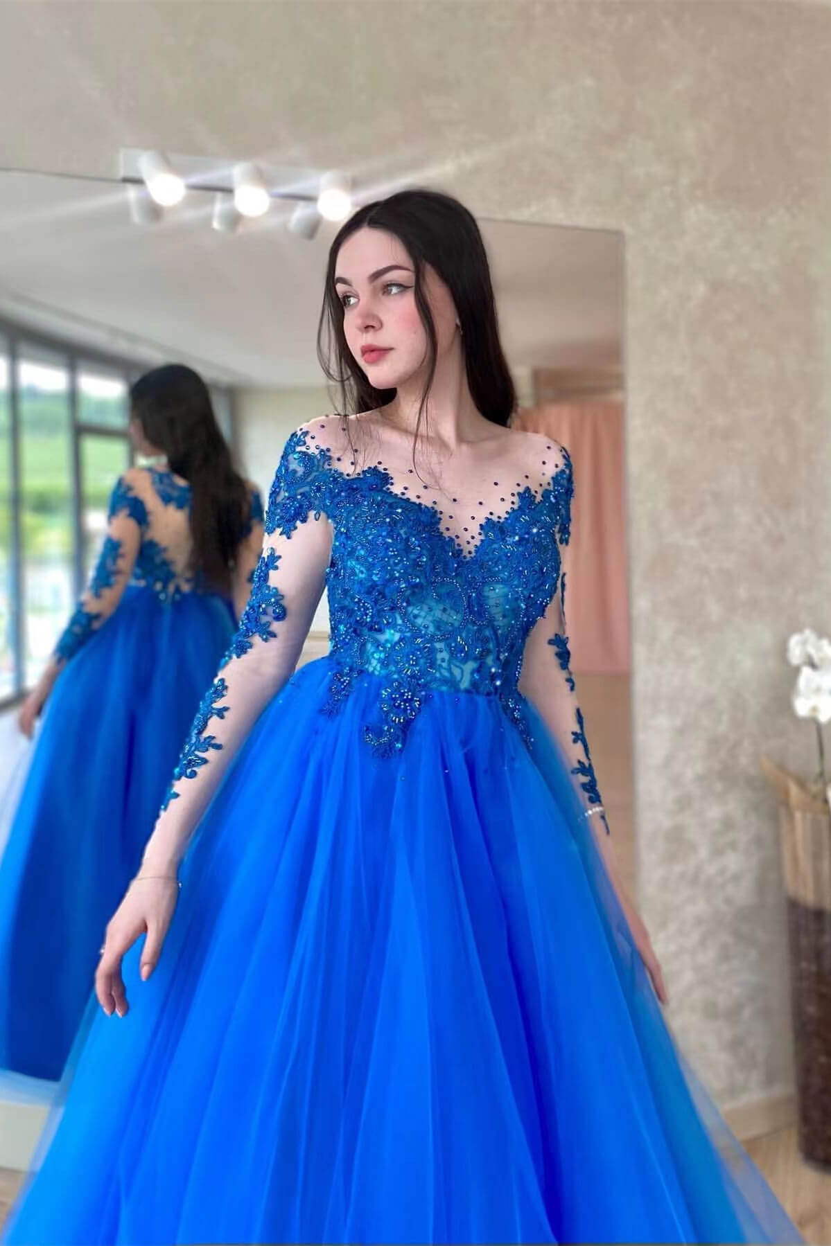 Biztunnel Amazing Blue Tulle Illusion Sleeves Evening Dress with Appliques