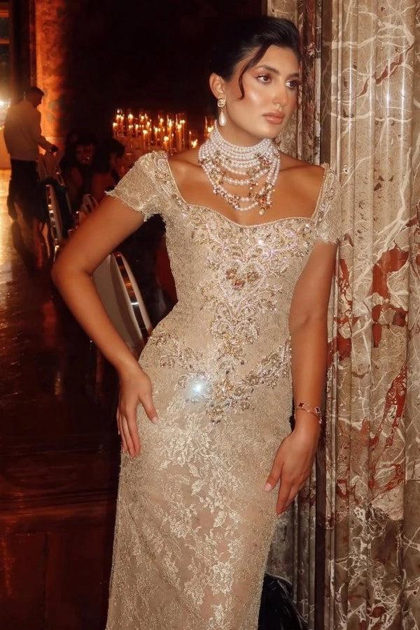 Biztunnel Cap Sleeve Sheath Long Lace Evening Dress with Rhinestones