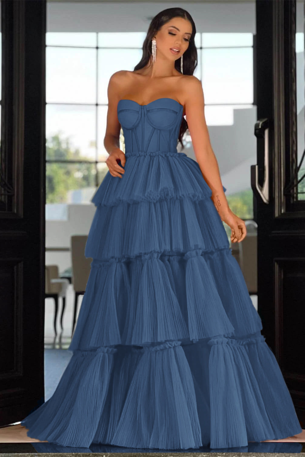 Biztunnel Elegant Fuchsia Sweetheart Long Sleeveless Prom Dress with Cascading Ruffles