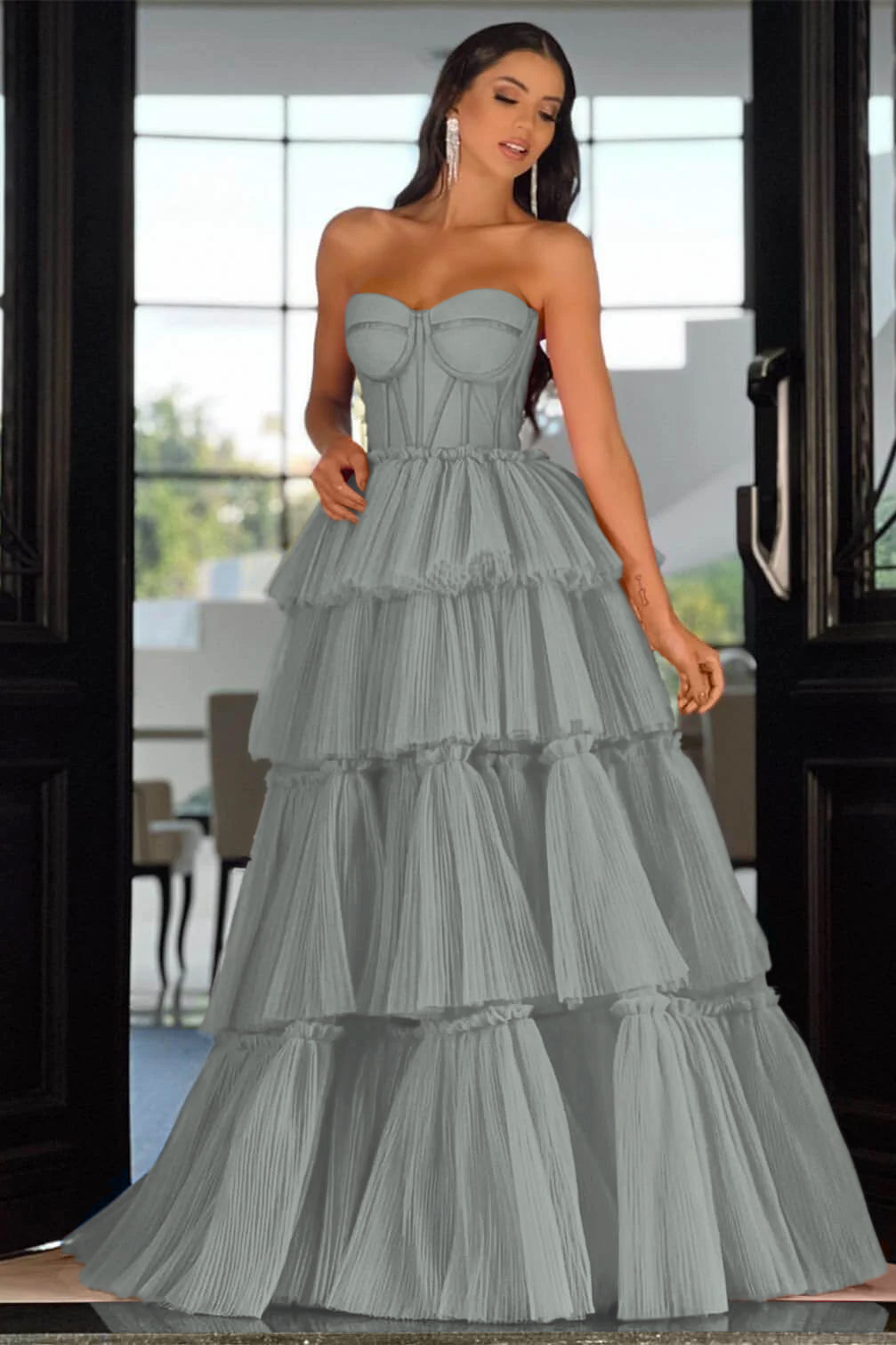 Biztunnel Elegant Fuchsia Sweetheart Long Sleeveless Prom Dress with Cascading Ruffles