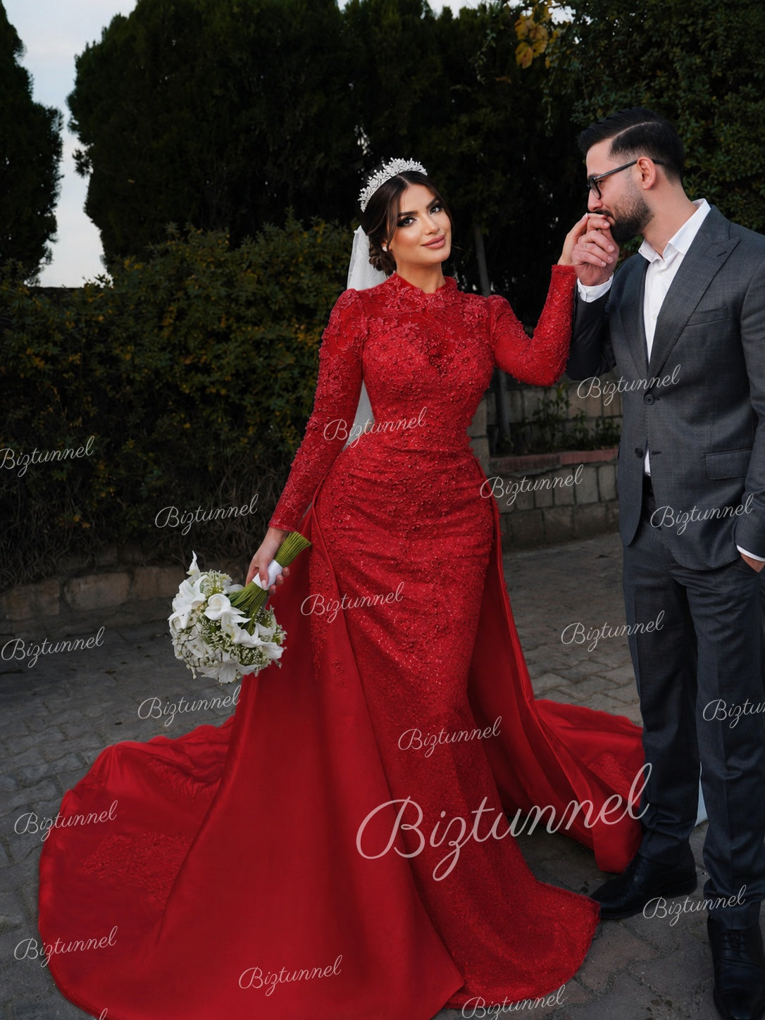 Red-Charming Long Sleeves High Neck Satin Lace Mermaid Wedding Dress