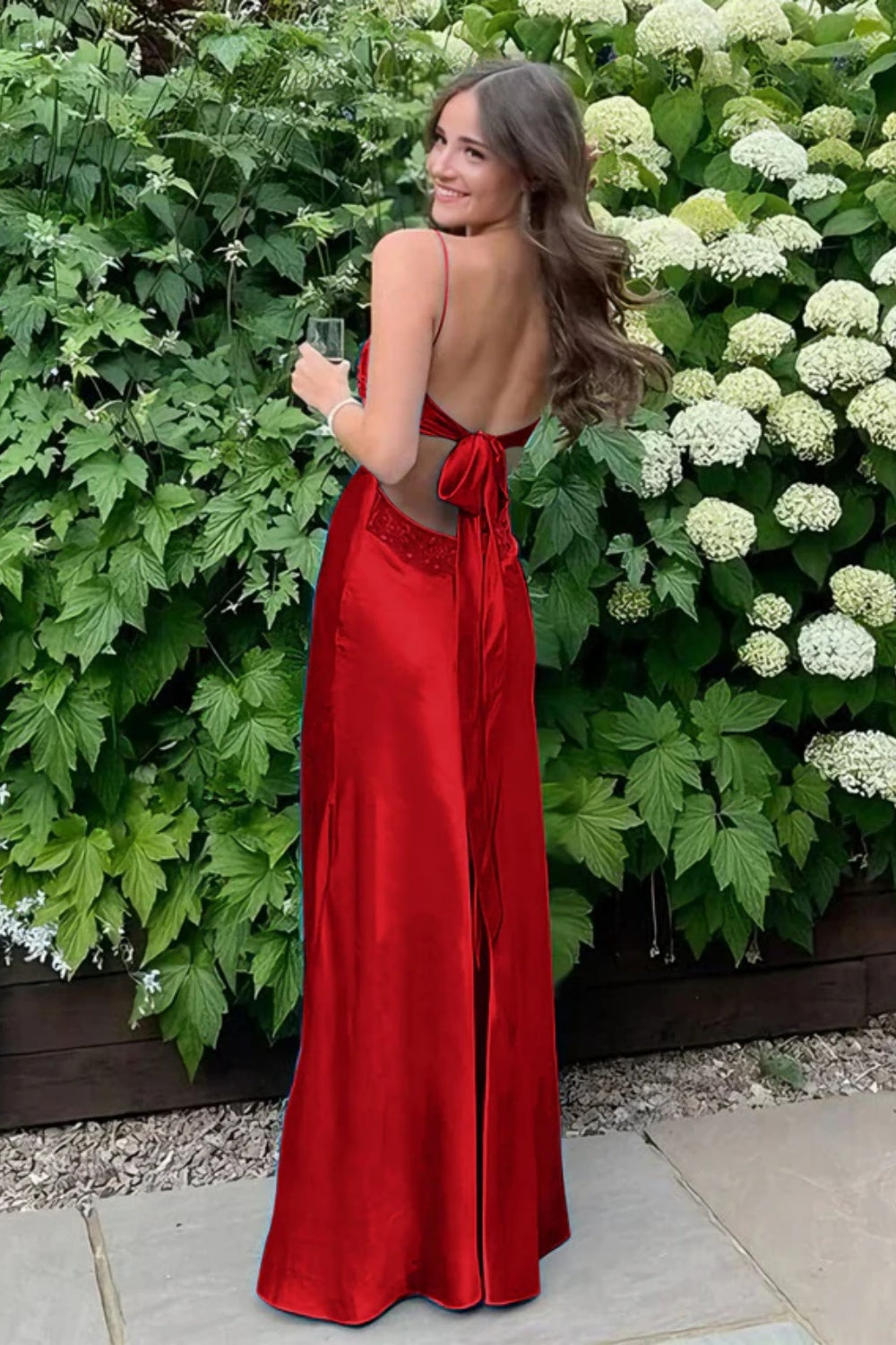 Biztunnel   Simple V-neck Satin Spaghetti Straps Sheath Prom Dress