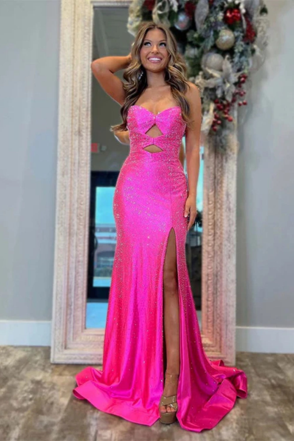 Biztunnel Sweetheart Sequined High-split Mermaid Prom Dress with Keyhole