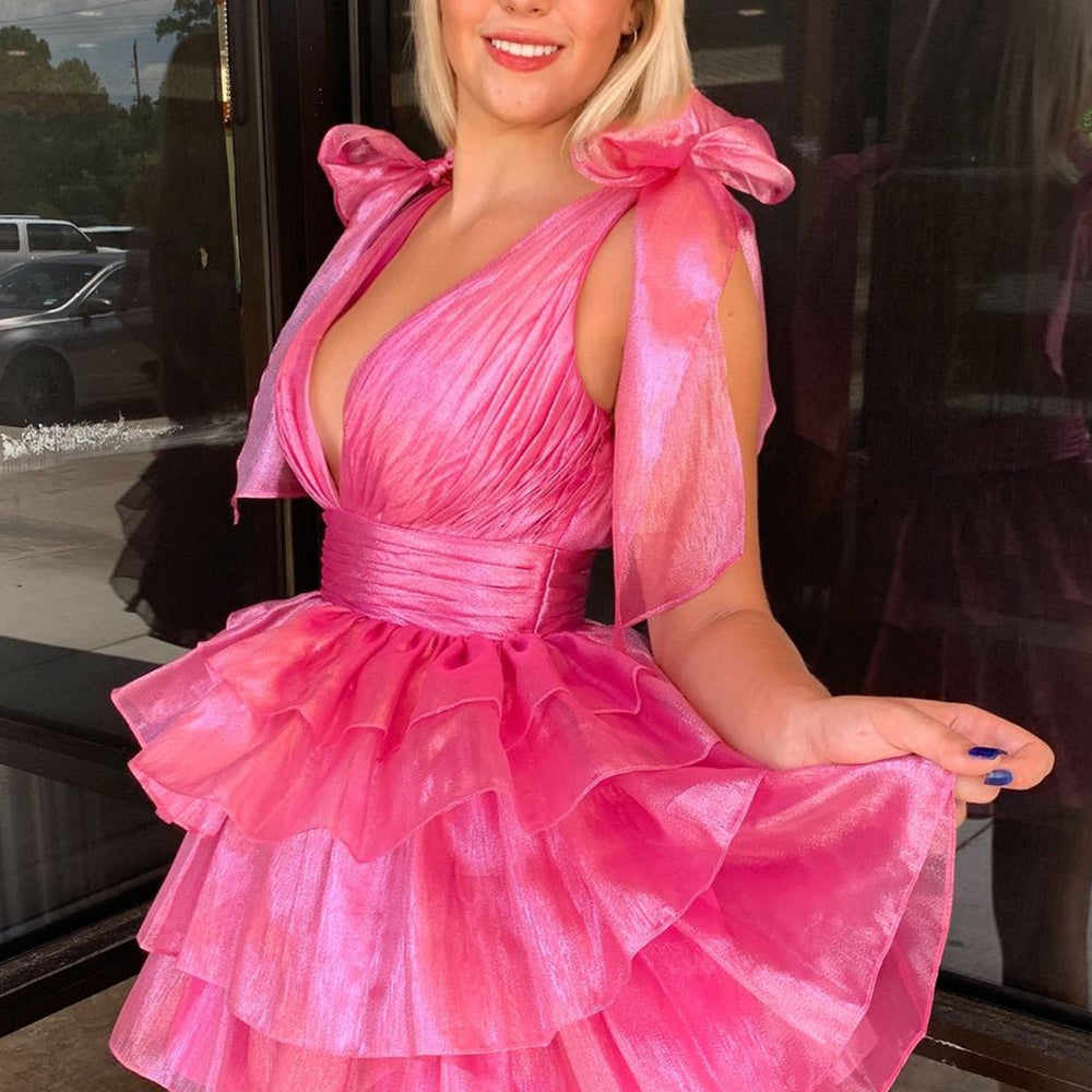 
                  
                    A Line Royal Blue Short Homecoming Dress With Ruffles
                  
                