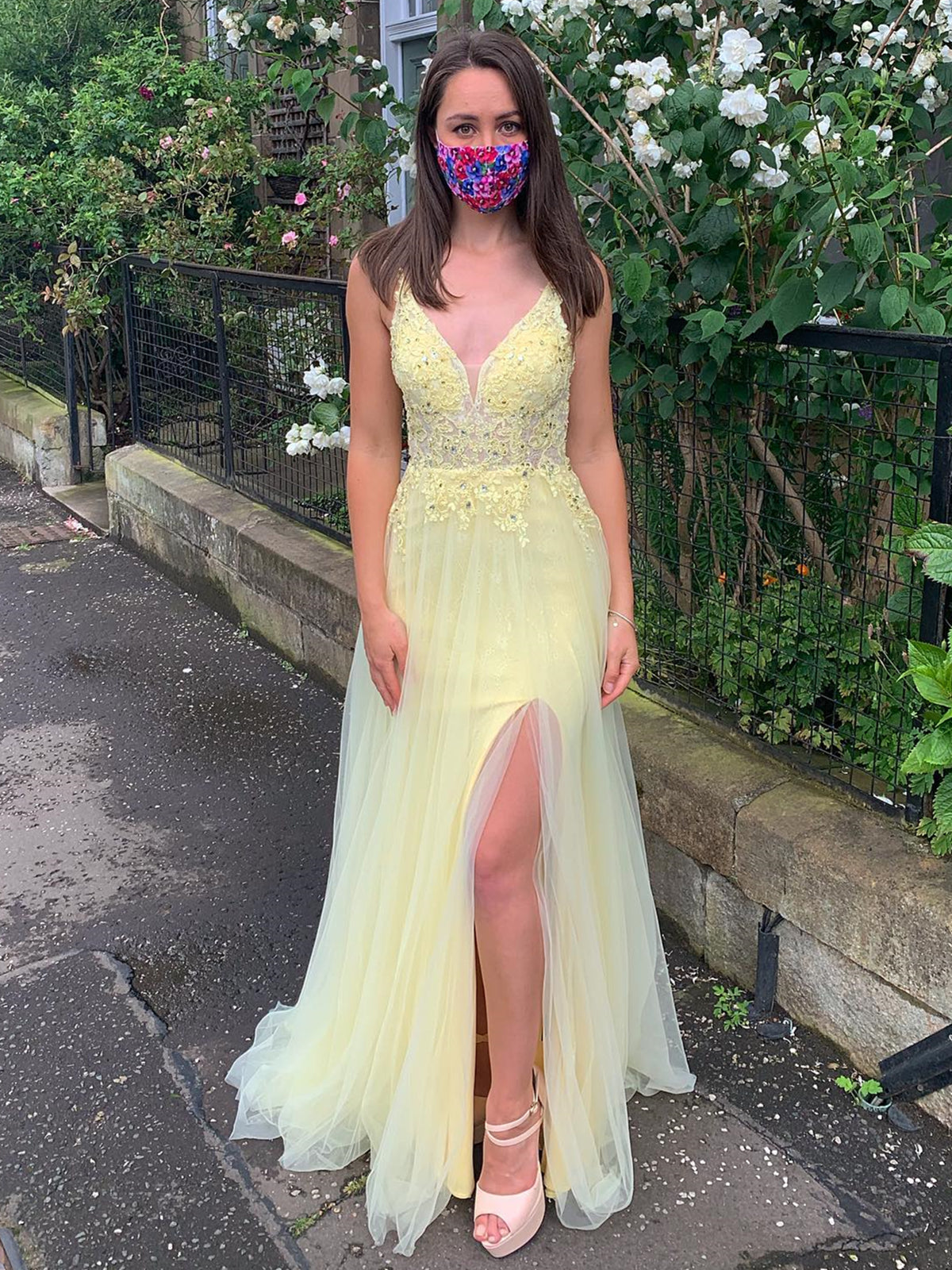 A Line V Neck Backless Yellow Lace Long Prom Dresses, Yellow Lace Formal Graduation Evening Dresses main image 0