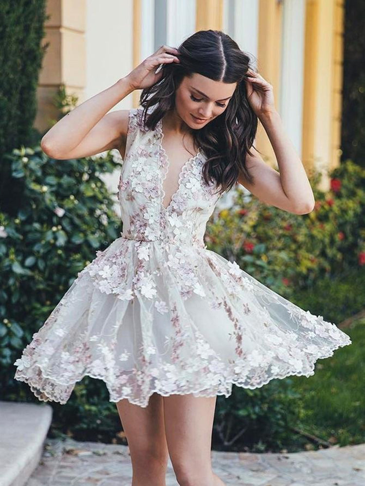 A-line V-neck Lace Appliques Short Prom Homecoming Dresses with Flower-BIZTUNNEL