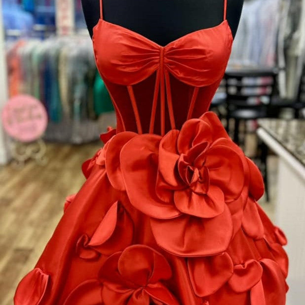 
                  
                     A Line Yellow Corset Short Homecoming Dress With 3D Flowers
                  
                