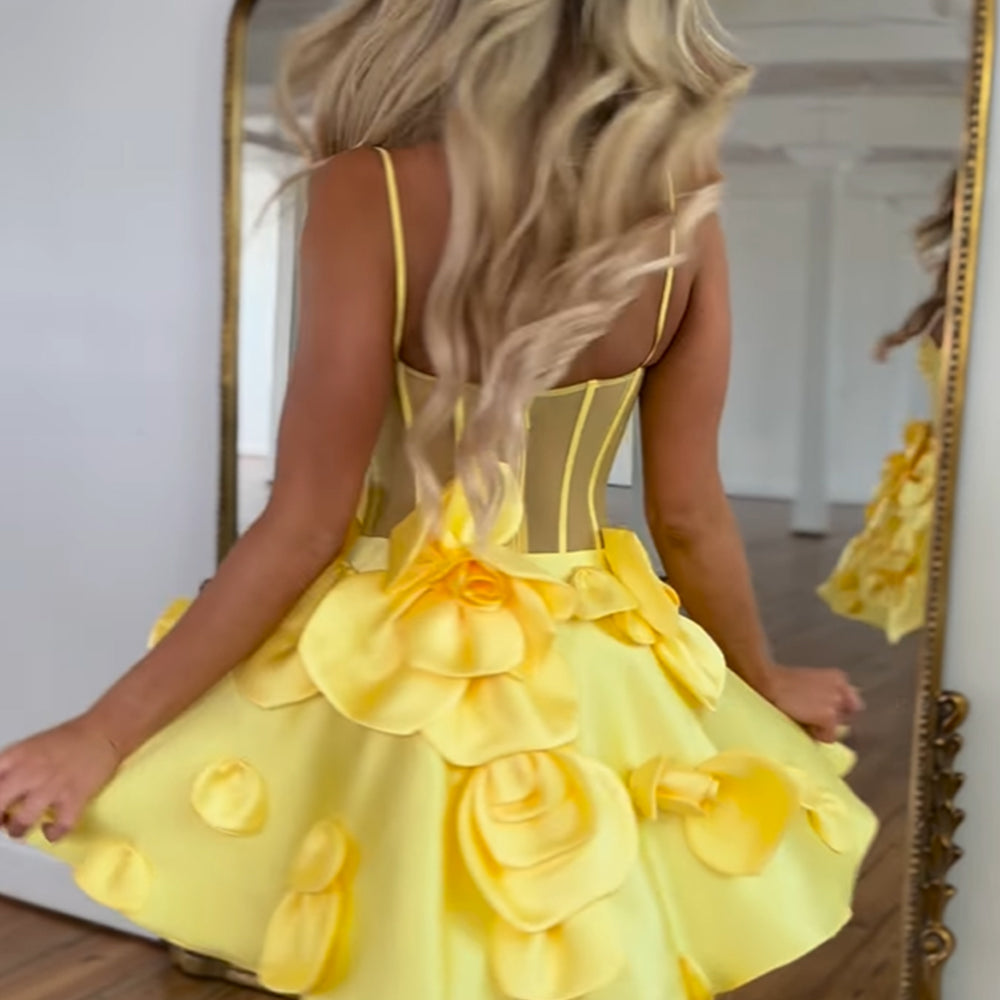 
                  
                     A Line Yellow Corset Short Homecoming Dress With 3D Flowers
                  
                