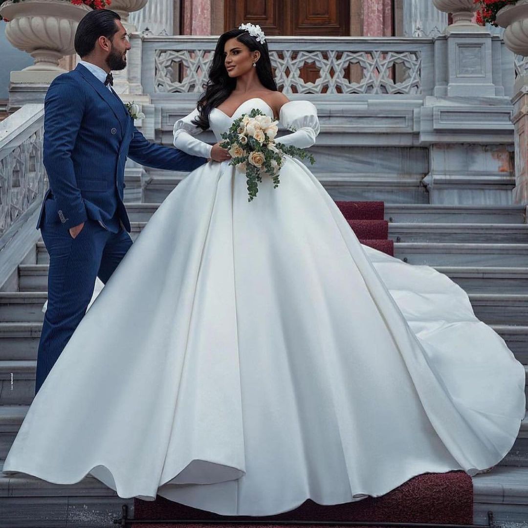 The 22 Most Sexy Wedding Dresses for the Bold Bride of 2023