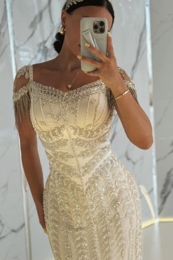 
                  
                    Bateau Long Mermaid Evening Dresses with Cap Sleeves
                  
                