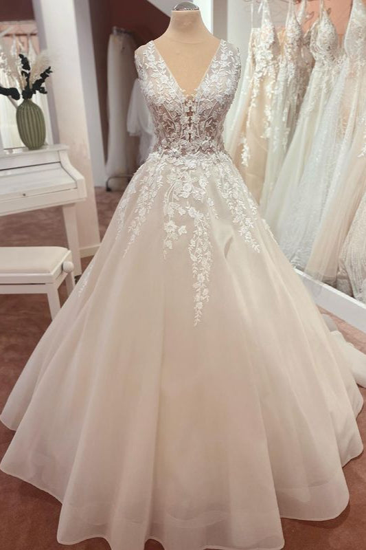 Straight Neckline Long Sleeves Elegant Wedding Dresses, Long A-line Appliques Lace Bridal Gown, WD0238