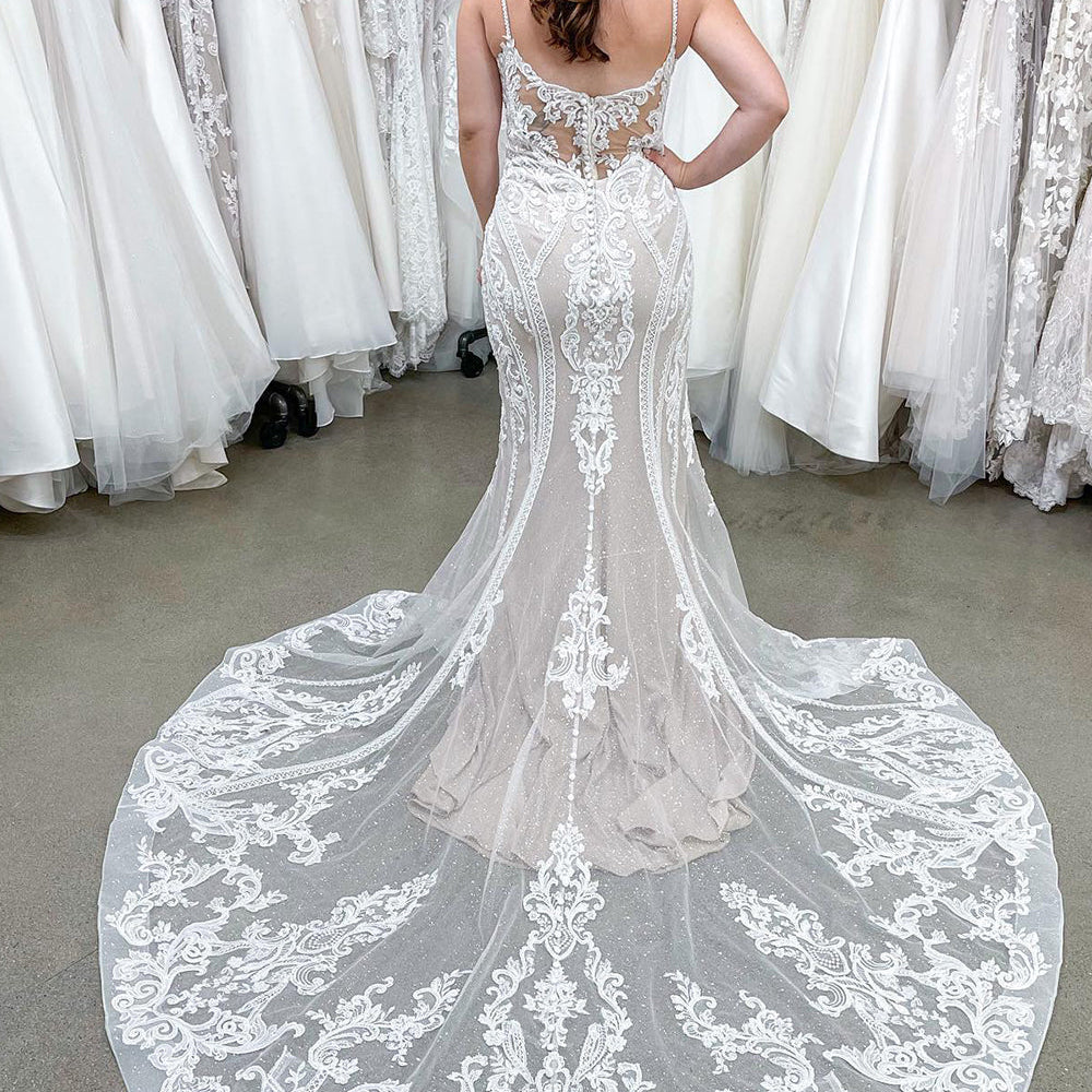 
                  
                    Beautiful Long Mermaid Spaghetti Straps Backless Appliques Lace Wedding Dress-BIZTUNNEL
                  
                