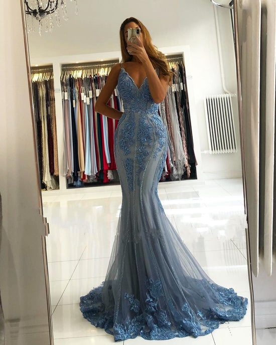 Beautiful Long Mermaid V-neck Appliques Lace Tulle Backless Prom Dress-BIZTUNNEL