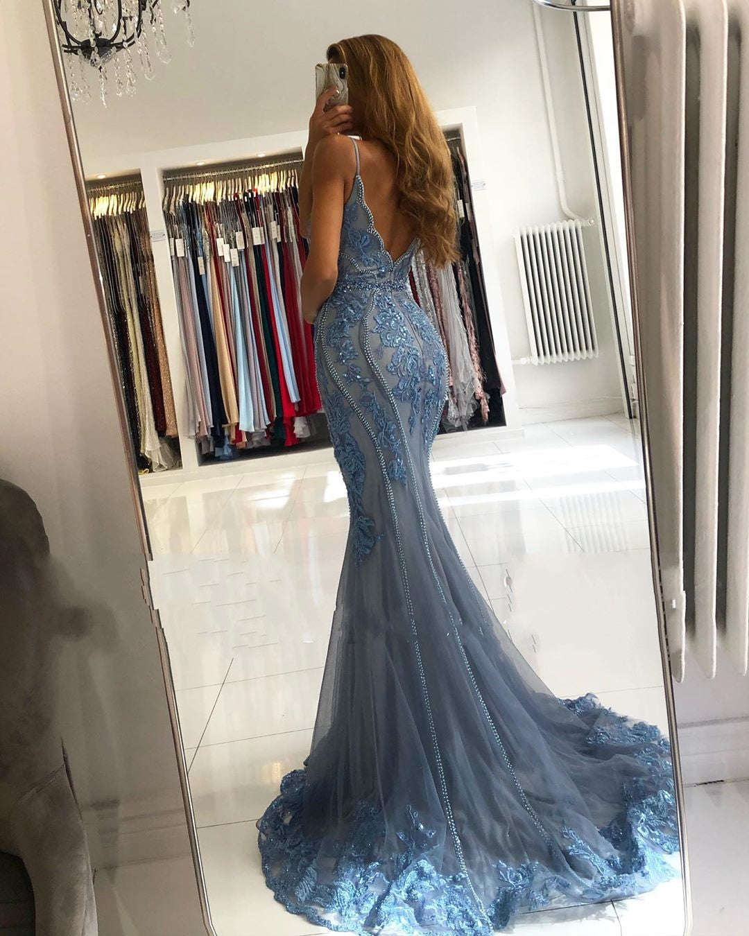 Beautiful Long Mermaid V-neck Appliques Lace Tulle Backless Prom Dress-BIZTUNNEL
