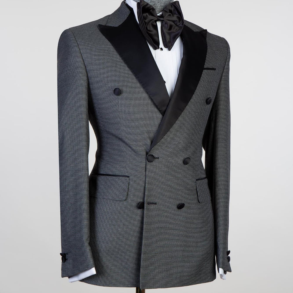 
                  
                    Bobby Dark Grey Fashion Double Breasted Peaked Lapel Men Suits
                  
                