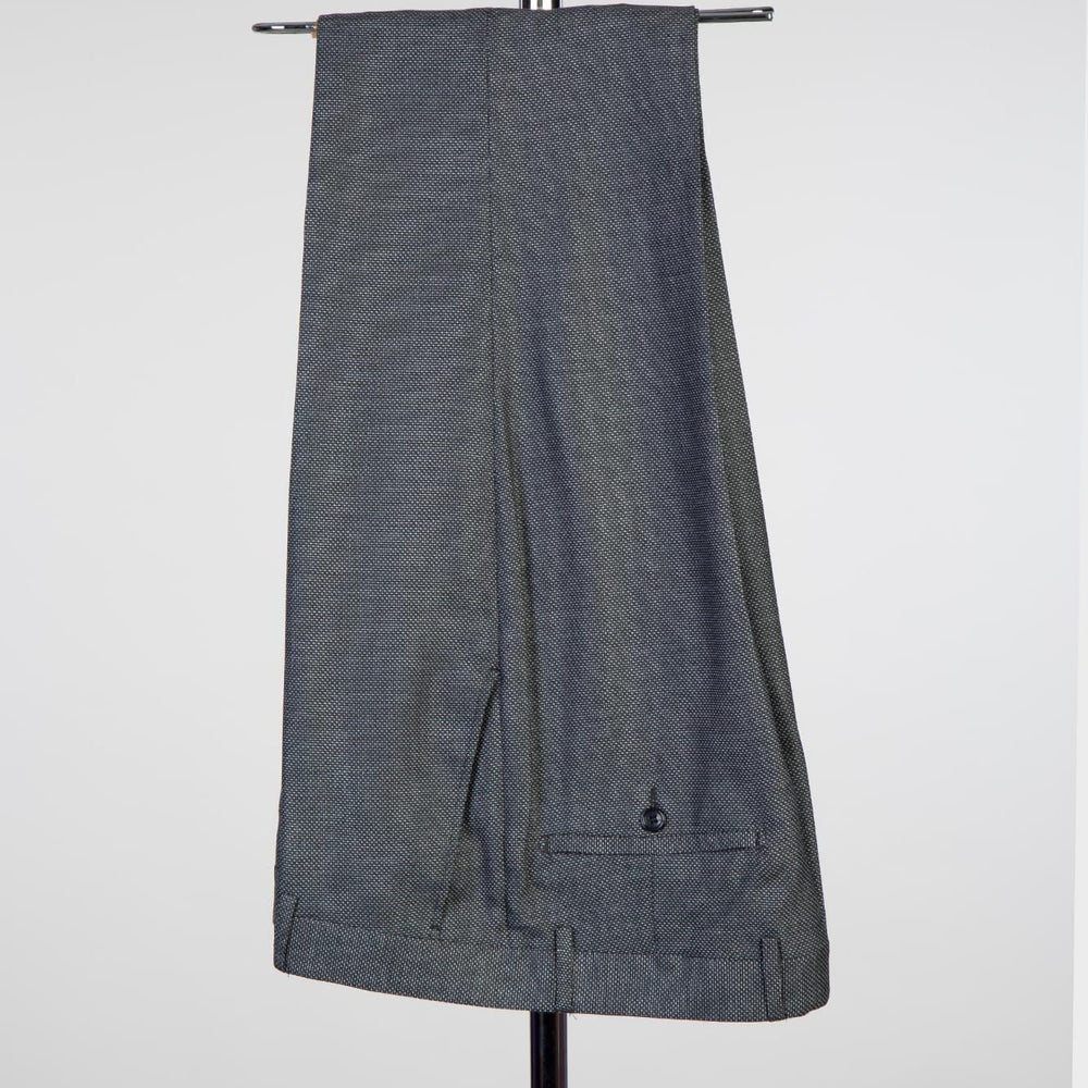 
                  
                    Bobby Dark Grey Fashion Double Breasted Peaked Lapel Men Suits
                  
                