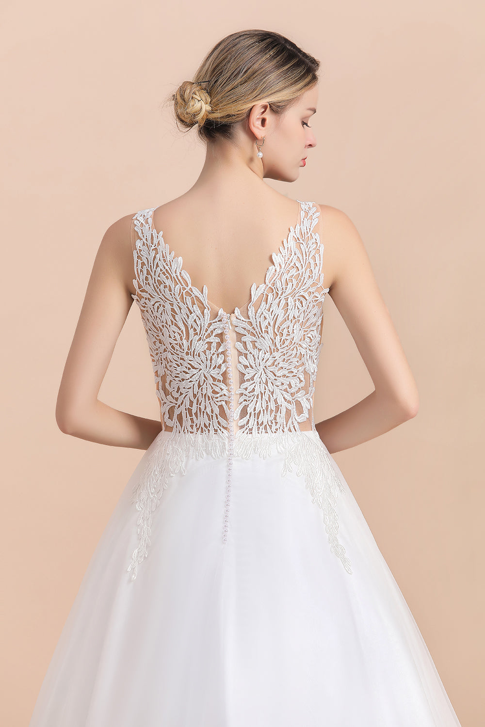 Boho Long A-line V-Neck Straps Tulle Appliques Lace Wedding Dress-BIZTUNNEL