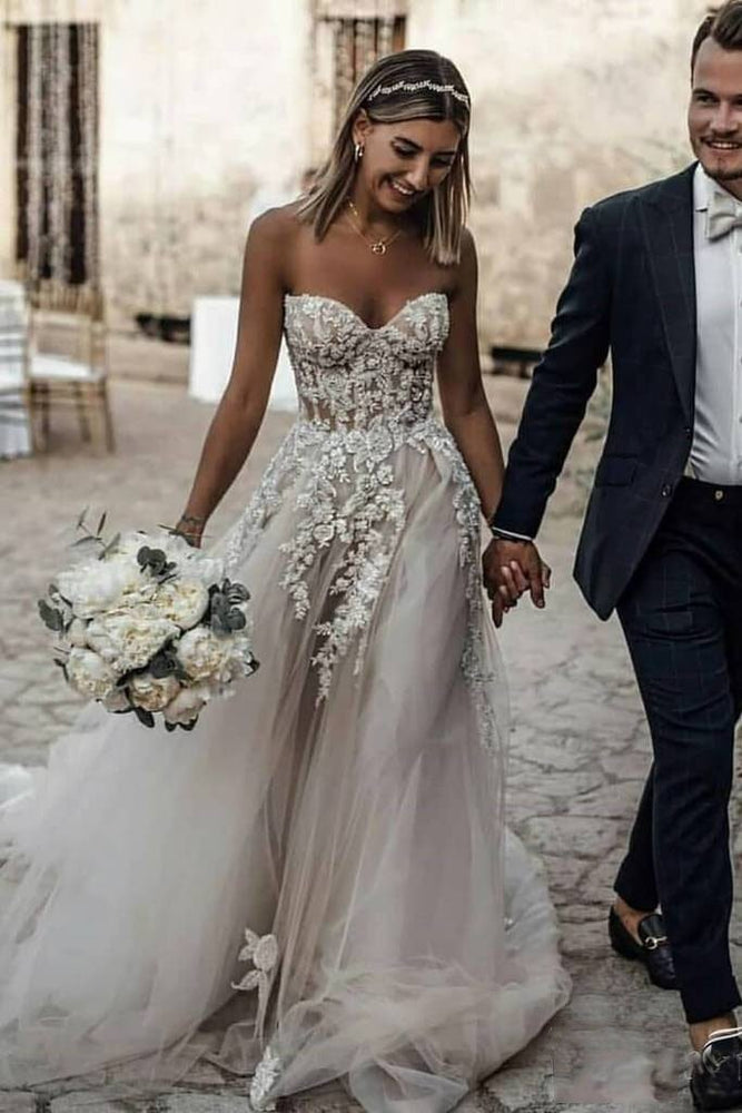 Boho Long Sweetheart Tulle Appliques Lace Wedding Dress-BIZTUNNEL