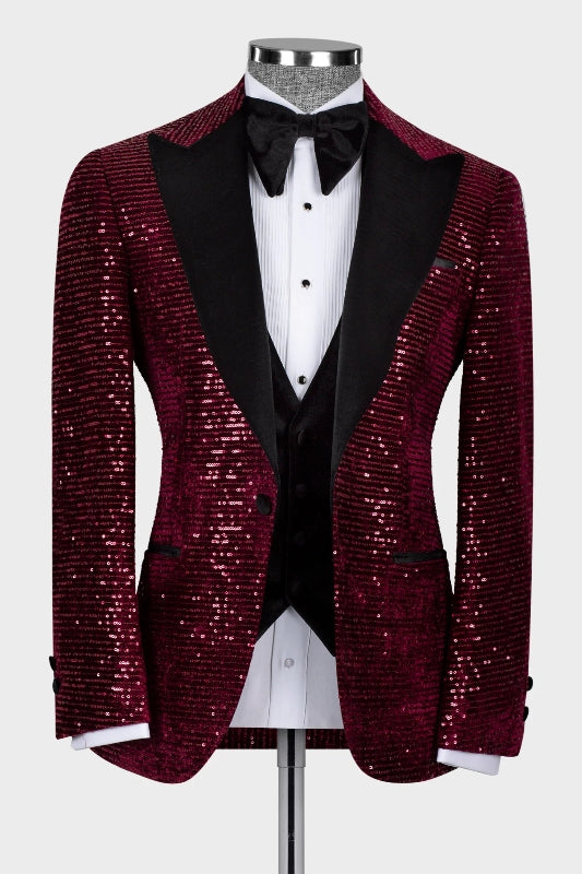 Hobart Generous Burgundy Peaked Lapel Three Pieces Sequins Prom Suits