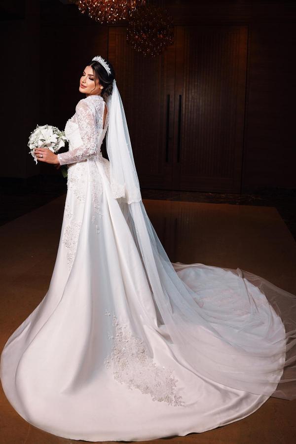 Charming Long Sleeves Mermaid High Neck Satin Lace Wedding Dress with Chapel Train-BIZTUNNEL